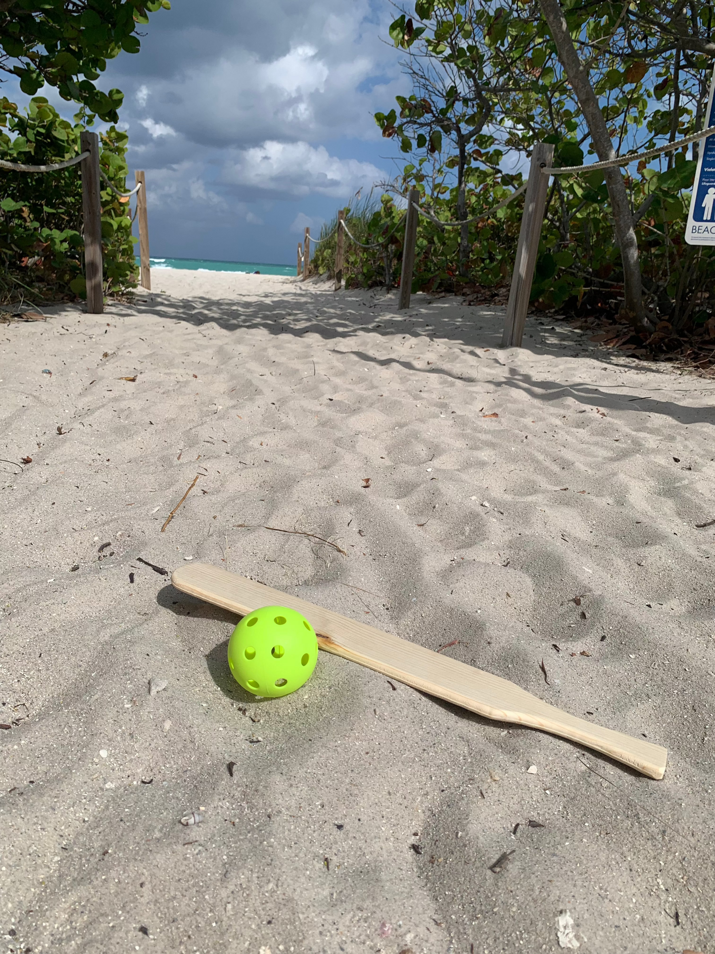 Solo Pirate Ball Set (1 Paddle + Ball)